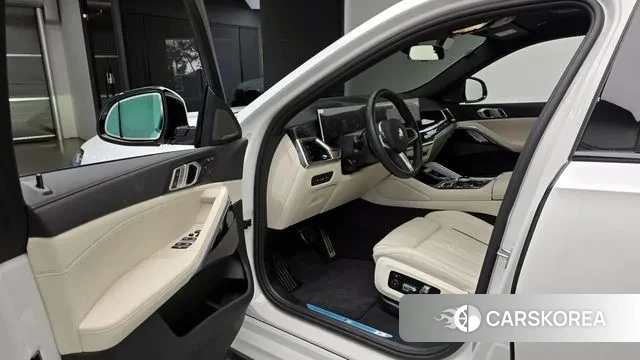 BMW X6 (G06) 2025 Белый из Кореи, фото 2