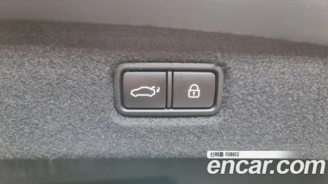 Genesis G90 id 2680119 из Кореи 2