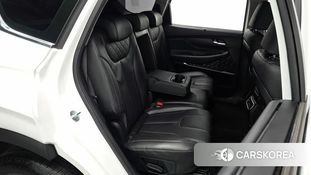 Hyundai The New Santa Fe 2022 Белый из Кореи, фото 2