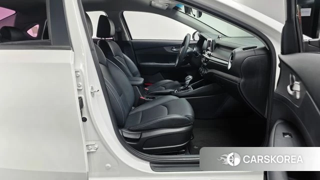 Kia Come New K3 2019 Белый из Кореи, фото 2