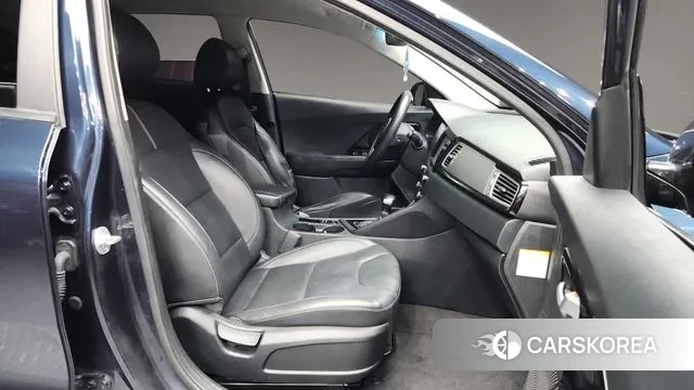 Kia Niro 2018 Фиолетовый из Кореи, фото 2