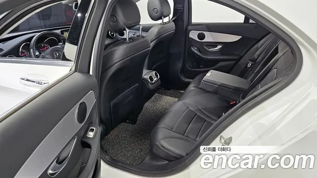 Mercedes-Benz C-Class W205 id 2887191 из Кореи 2
