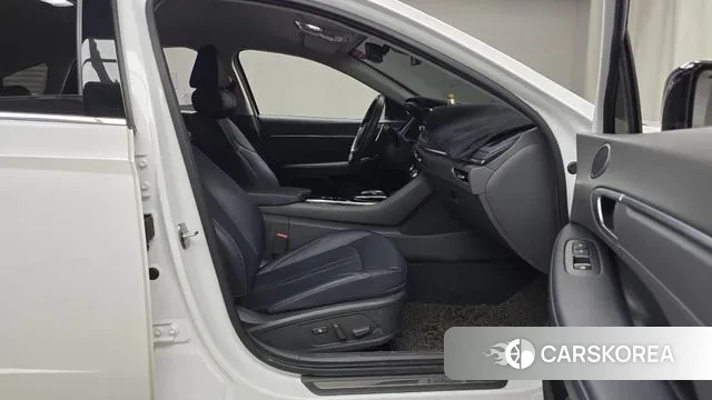 Hyundai Sonata (DN8) 2022 Белый из Кореи, фото 2