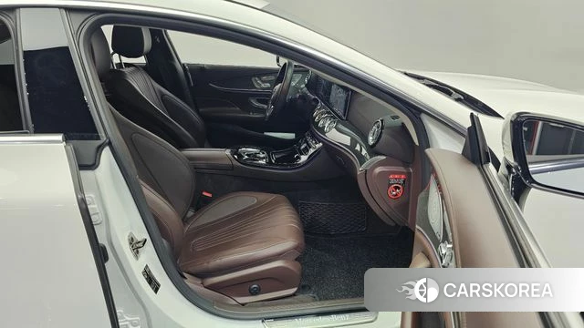 Mercedes-Benz CLS-Class C257 2020 Белый из Кореи, фото 2