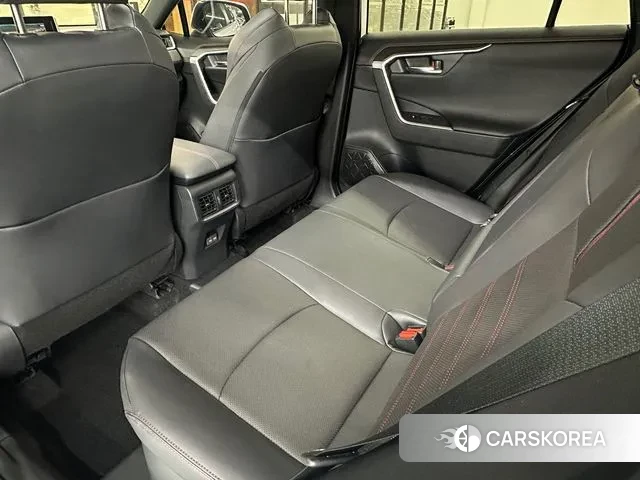 Toyota RAV4 5th Generation 2025 Белый из Кореи, фото 2