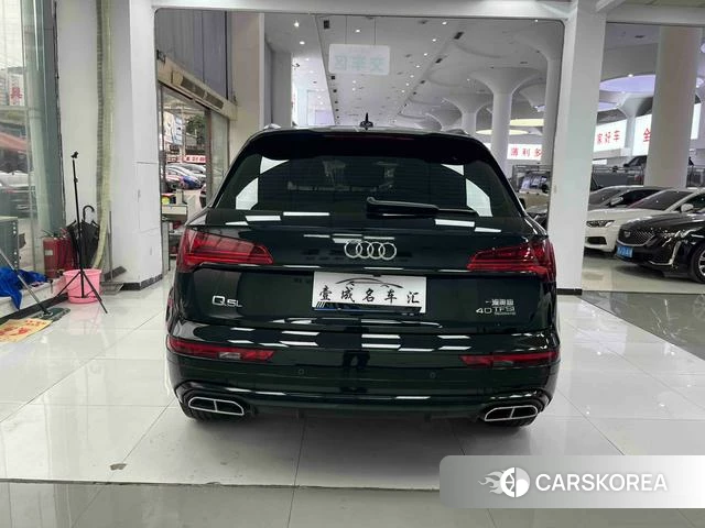 Audi Q5L 2023 Черный из Китая, фото 2