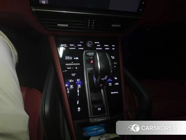 Porsche Cayenne (PO536) 2021 Черный из Кореи, фото 2