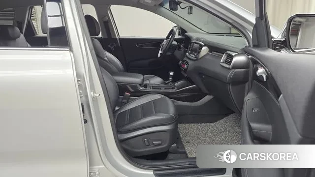 Kia The New Sorento 2019 Серебряный из Кореи, фото 2