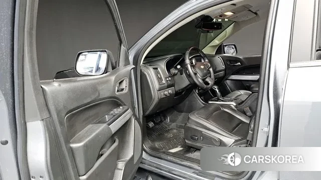 Chevrolet (GM Daewoo) Real New Colorado 2022 Серый из Кореи, фото 2