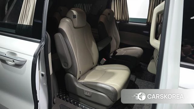 Kia Carnival 4th generation 2021 Белый из Кореи, фото 2