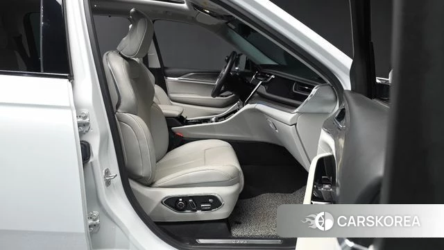 Jeep Grand Cherokee (WL) 2023 Белый из Кореи, фото 2