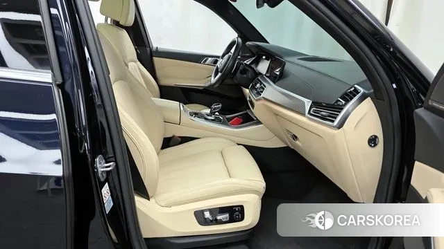 BMW X5 (G05) 2020 Черный из Кореи, фото 2