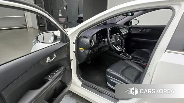 Kia Come New K3 2018 Белый из Кореи, фото 2