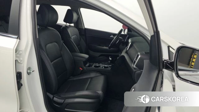 Kia Sportage The Bold 2021 Белый из Кореи, фото 2