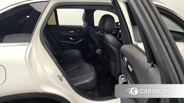 Mercedes-Benz GLC-Class X253 2019 Белый из Кореи, фото 2