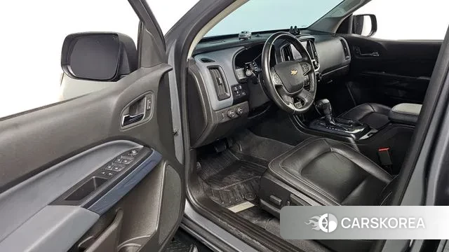 Chevrolet (GM Daewoo) Real New Colorado 2021 Серый из Кореи, фото 2