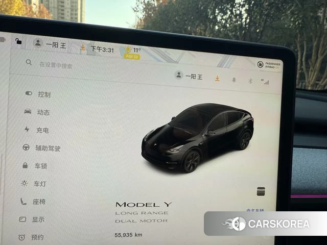 Tesla Model Y 2024 Черный из Китая, фото 2