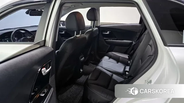 Kia The New Niro 2021 Белый из Кореи, фото 2