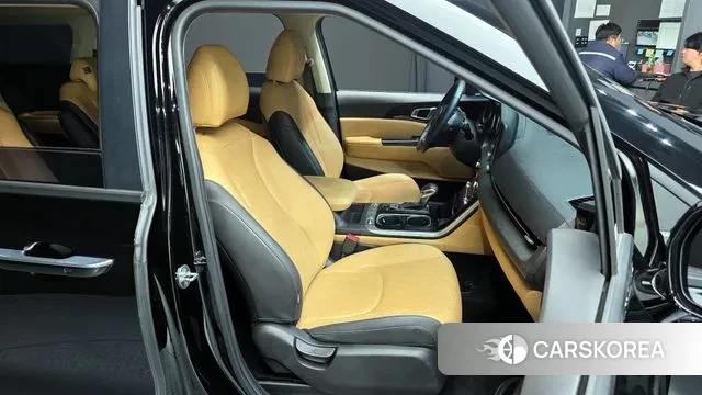 Kia Carnival 4th generation 2022 Черный из Кореи, фото 2