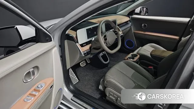 Hyundai Ionic 5 2023 Серебристо-серый из Кореи, фото 2