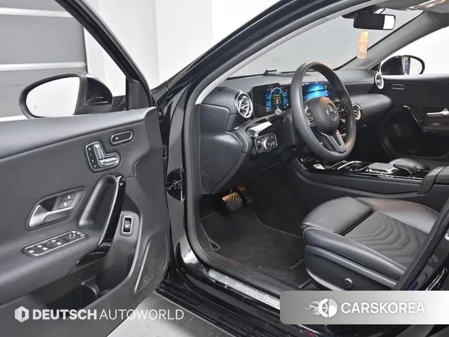 Mercedes-Benz A-Class W177 2020 Черный из Кореи, фото 2