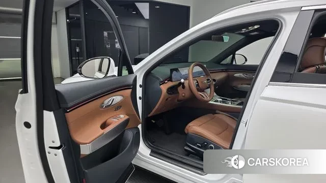 Genesis GV70 2025 Белый из Кореи, фото 2