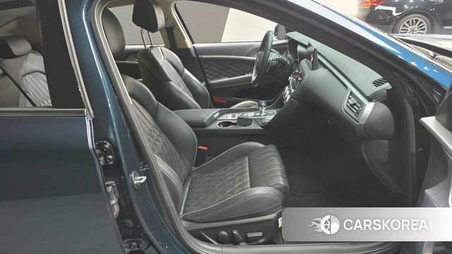 Genesis The New G70 2021 Синий из Кореи, фото 2