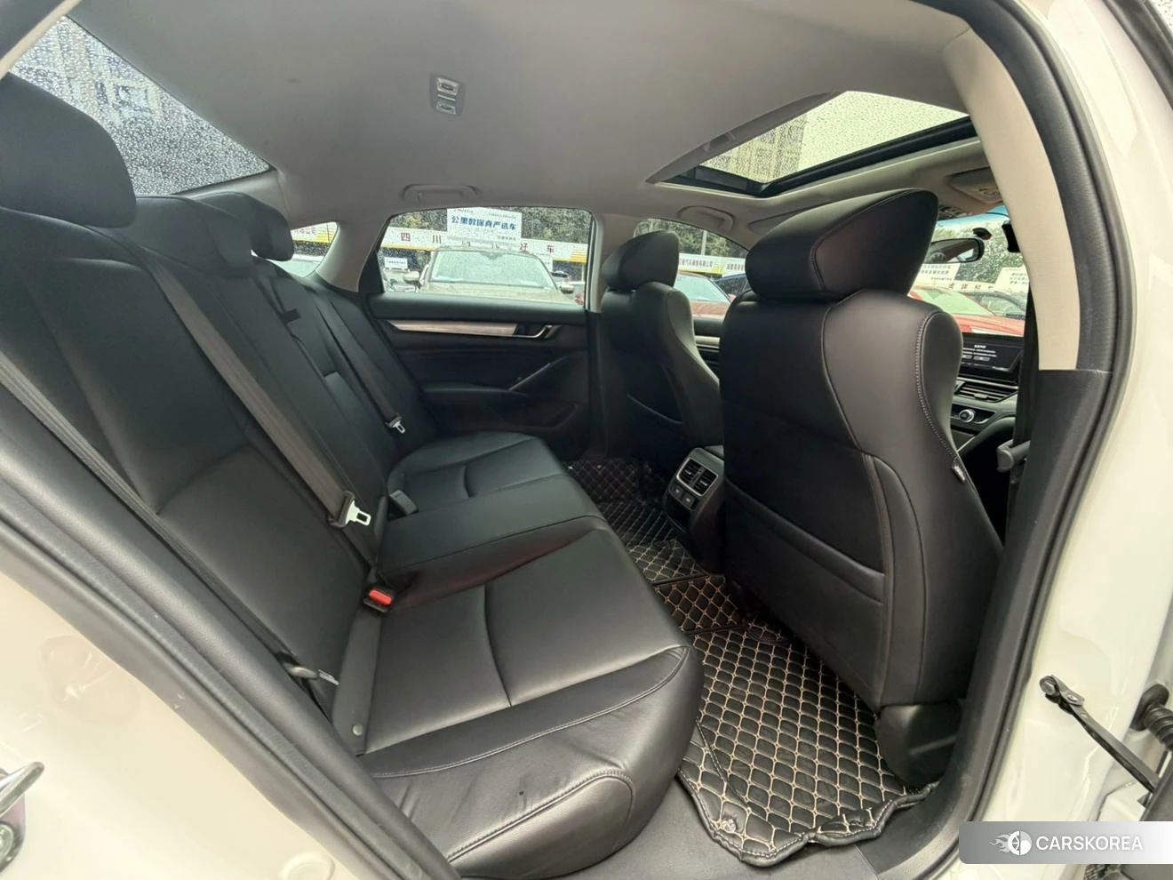 Honda Accord 2021 Белый из Китая