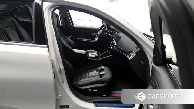 BMW 3 Series (G20) 2022 Белый из Кореи, фото 2