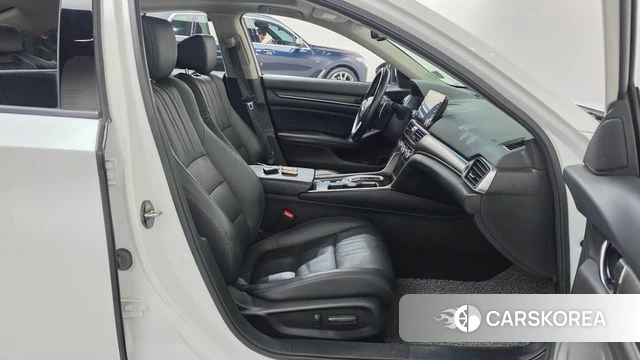 Honda Accord 10th Generation 2018 Белый из Кореи, фото 2