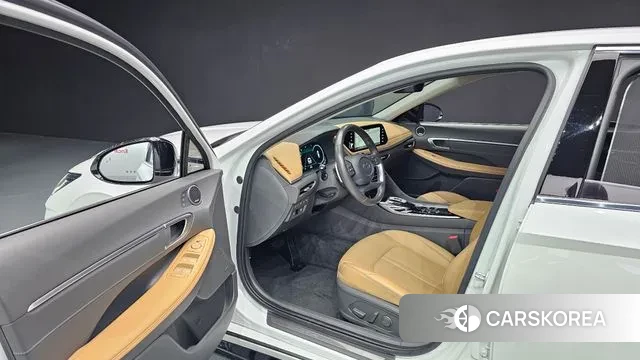 Hyundai Sonata (DN8) 2021 Белый из Кореи, фото 2