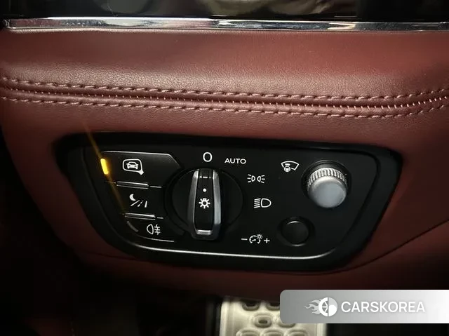 Bentley Bentayga 2020 Синий из Кореи, фото 2