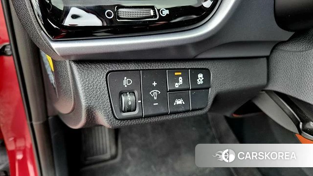 Kia Stonic 2018 Красный из Кореи, фото 2