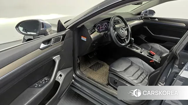 Volkswagen Arteon 2020 Серый из Кореи, фото 2