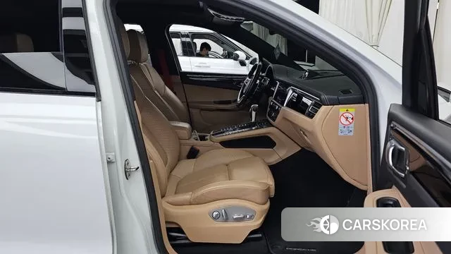 Porsche Macan 2021 Белый из Кореи, фото 2