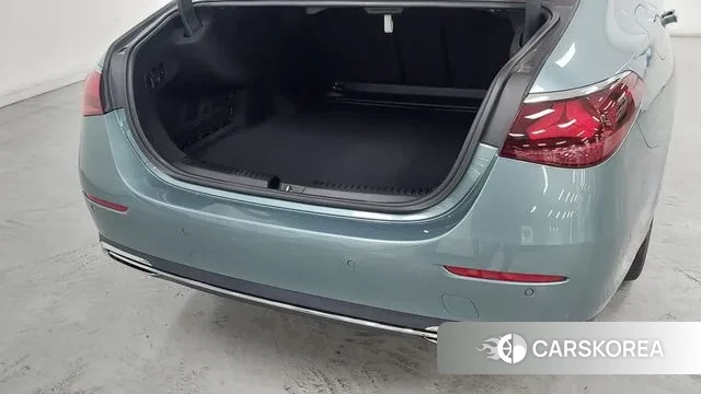 Mercedes-Benz E-Class W214 2024 Серебряный из Кореи, фото 2