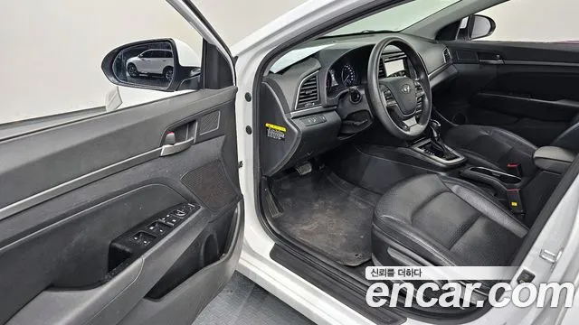 Hyundai Avante AD 2018 Белый из Кореи, фото 2