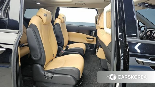 Kia Carnival 4th generation 2023 Черный из Кореи, фото 2