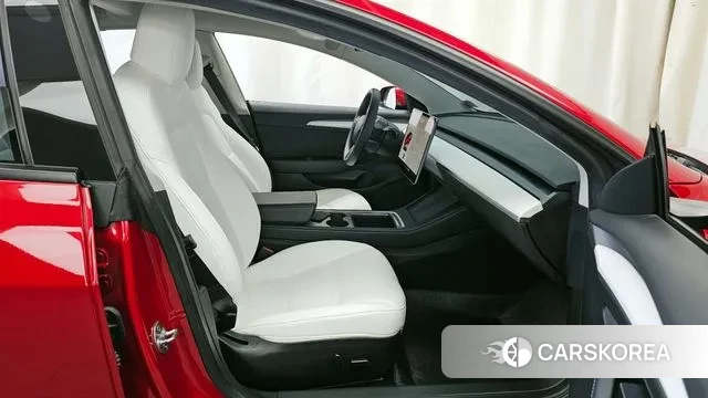 Tesla Model 3 2022 Красный из Кореи, фото 2