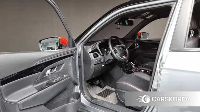 Ssangyong Beautiful Korando 2021 Серый из Кореи, фото 2