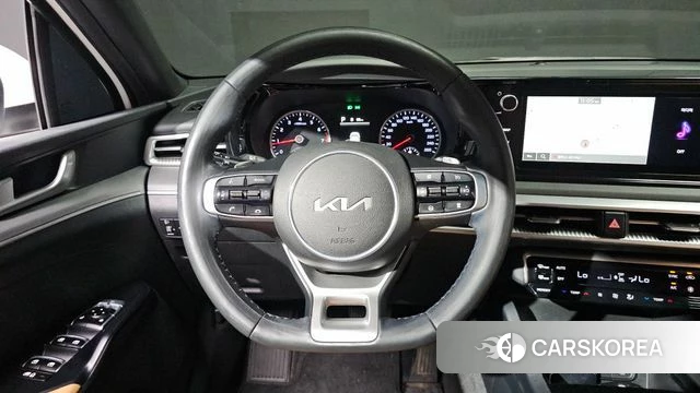 Kia K5 3rd generation 2021 Белый из Кореи, фото 2