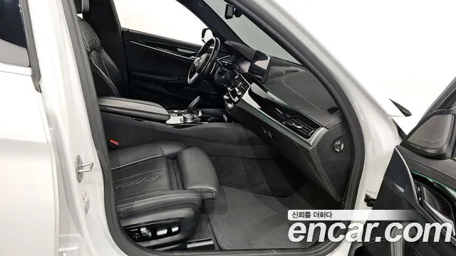 BMW 5 Series (G30) id 2718925 из Кореи 2