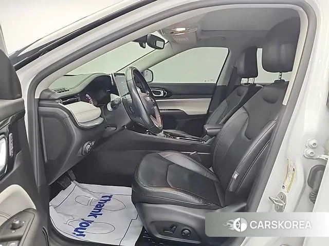 Jeep Compass 2nd Generation 2022 Белый из Кореи, фото 2