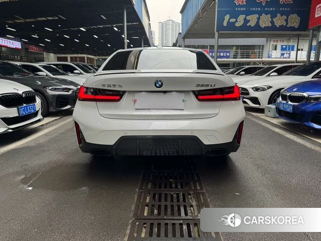 BMW 3 series 2023 Белый из Китая, фото 2