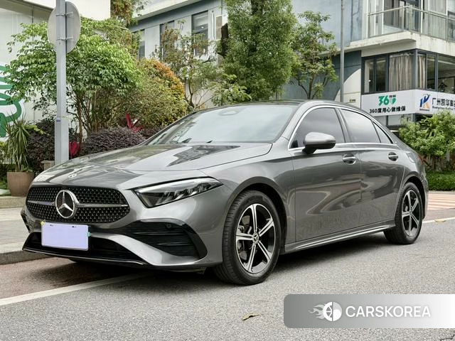 Mercedes-Benz Class A 2024 Темно-серый из Китая, фото 2