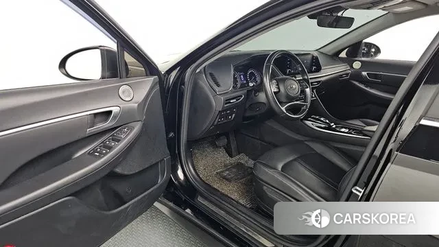 Hyundai Sonata (DN8) 2021 Черный из Кореи, фото 2