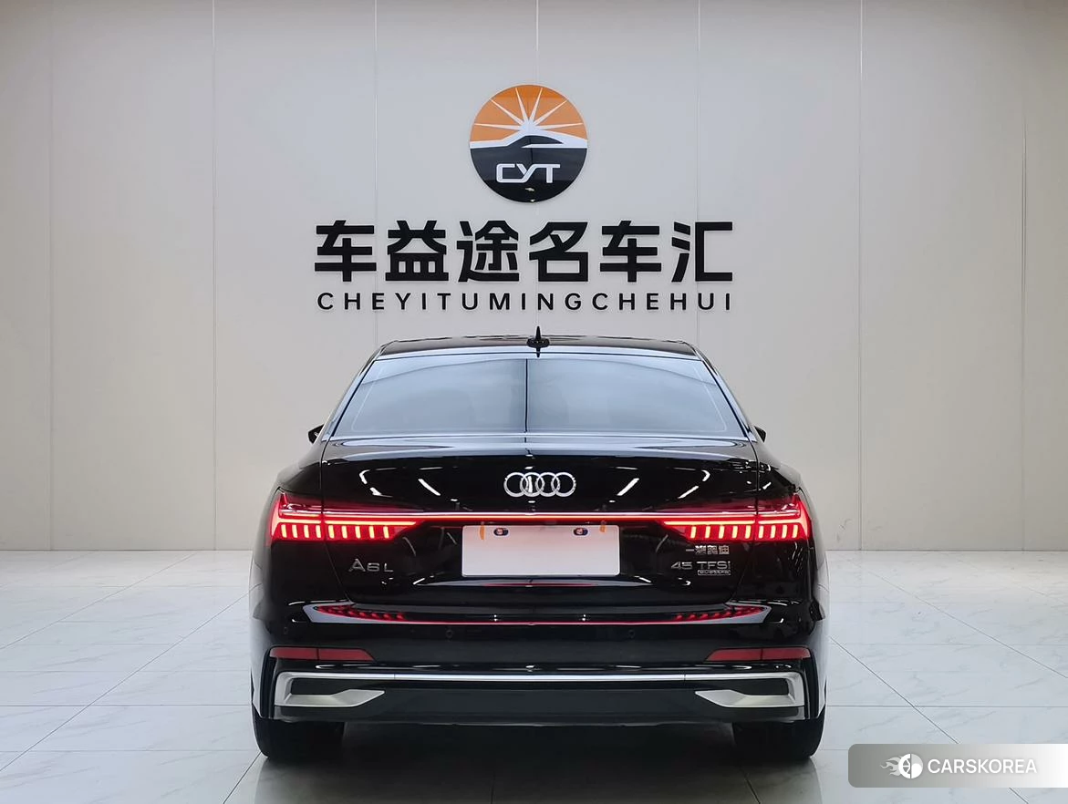 Audi A6L 2023 Черный из Китая, фото 2