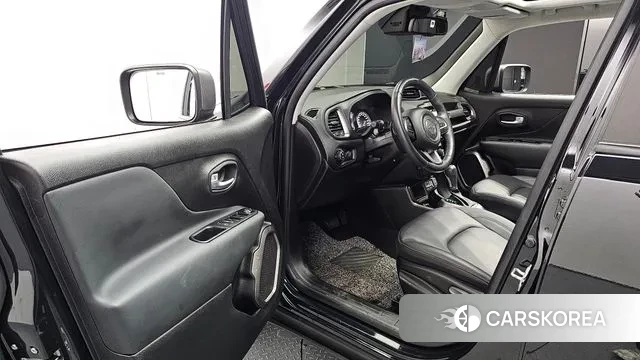 Jeep Renegade id 3165092 из Кореи 2