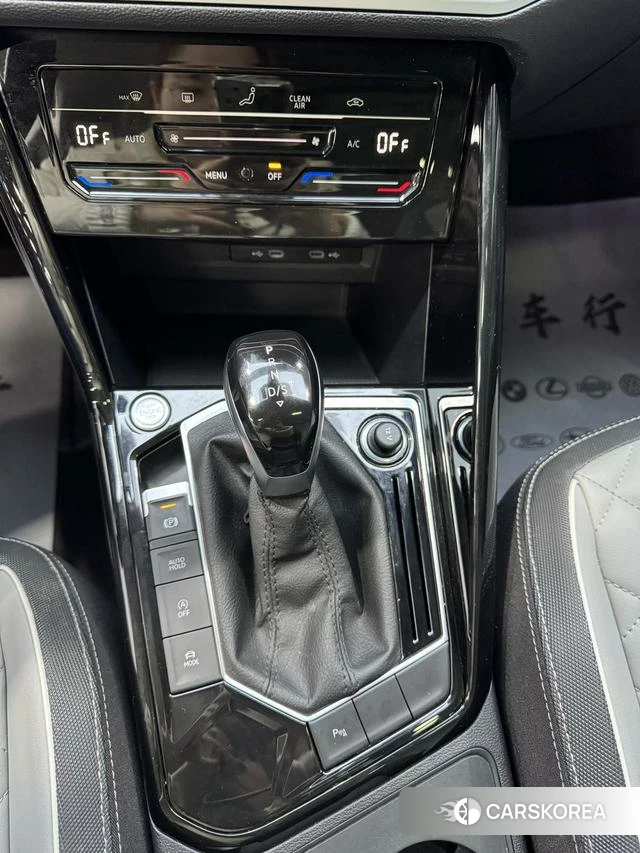 Volkswagen Tanyue 2023 Белый из Китая, фото 2