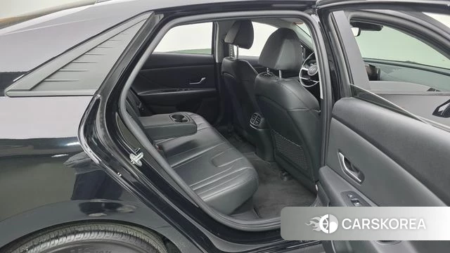 Hyundai Avante Hybrid (CN7) 2022 Черный из Кореи, фото 2